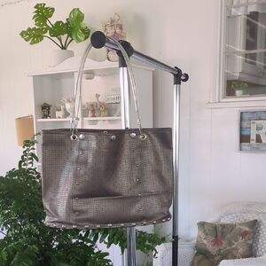 Elegant Metallic Tote Bag made of hardware!!